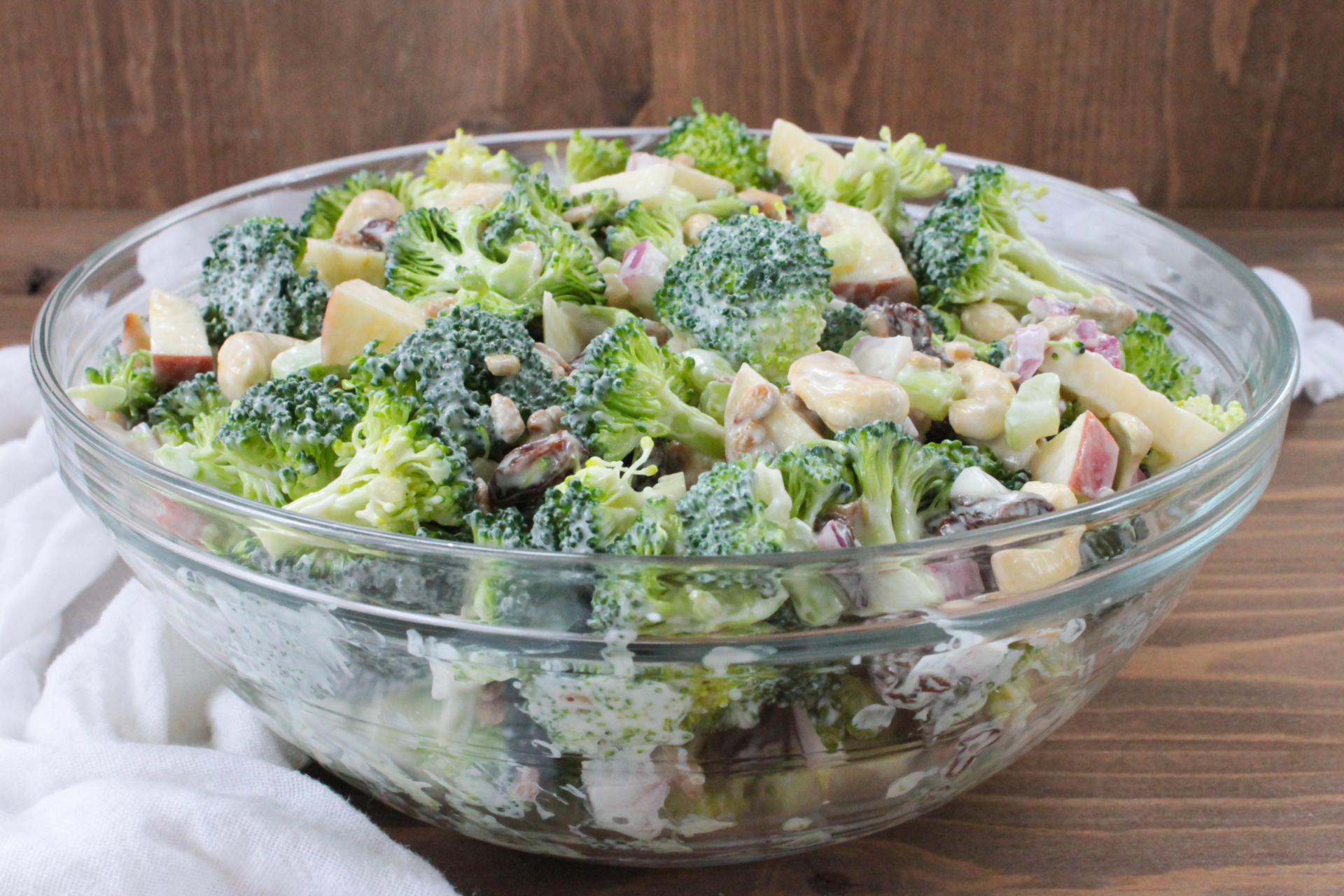 sweet-broccoli-salad-strong-roots-nutrition